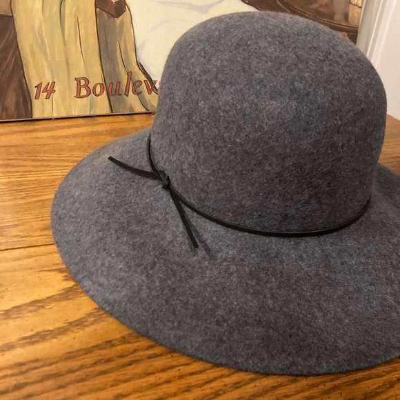 Phenix Round Crown Wool Felt Floppy Hat Gray NWT - Picture 3 of 6